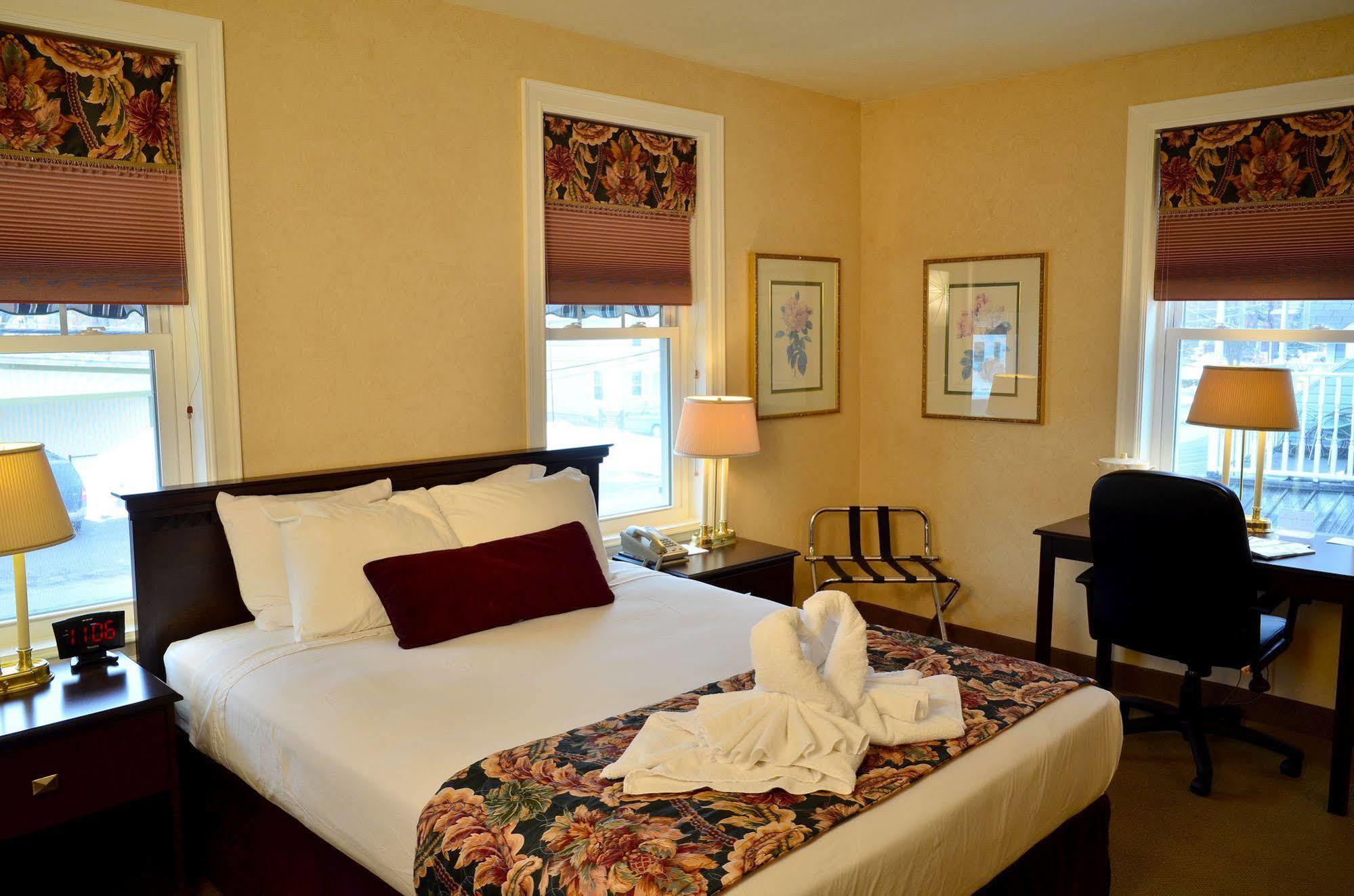 Hotel Skaneateles Suites Skaneateles